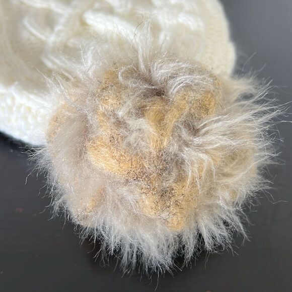 J Crew Cable Knit Beanie - Picture 4 of 6